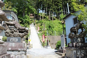 石都々古和気神社の狛犬