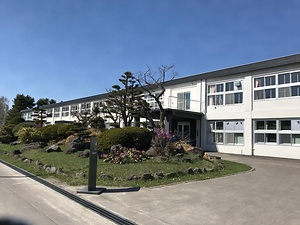 旧東川小学校校舎（文化芸術交流センター）