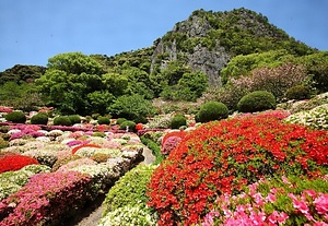 旧武雄邑主鍋島氏別邸庭園（御船山楽園）