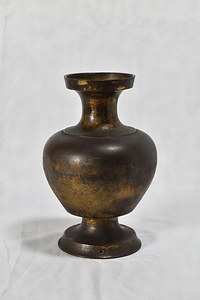 金銅花瓶