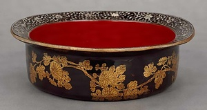 花唐草螺鈿鉢