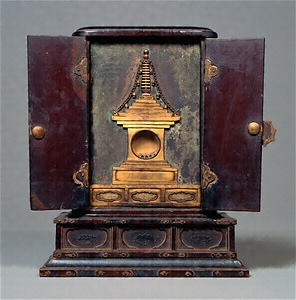 Feretory for enshrining Buddha’s relics, Hoke-kyō (Saddharma-puṇḍarīka sūtra)
