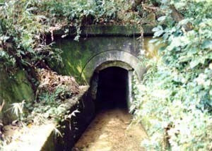 中の峠隧道