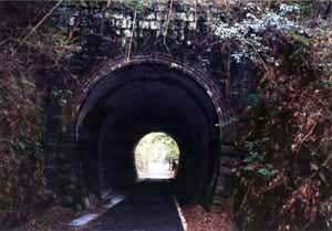 旧耶馬渓鉄道二号厚ヶ瀬トンネル