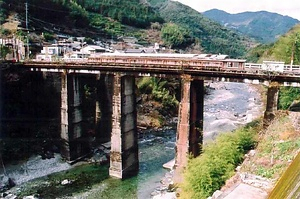 川口橋