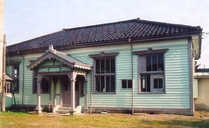 旧伏木測候所庁舎