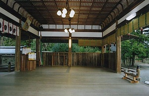 網野神社拝殿