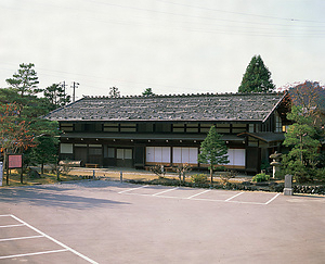 荒川家住宅（岐阜県大野郡丹生川村） 主屋 あらかわけじゅうたく しゅおく