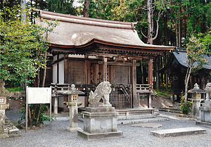 天皇神社本殿