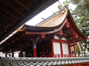 片埜神社本殿