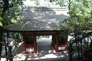 吉備津神社北随神門