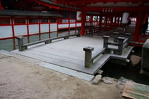厳島神社 揚水橋