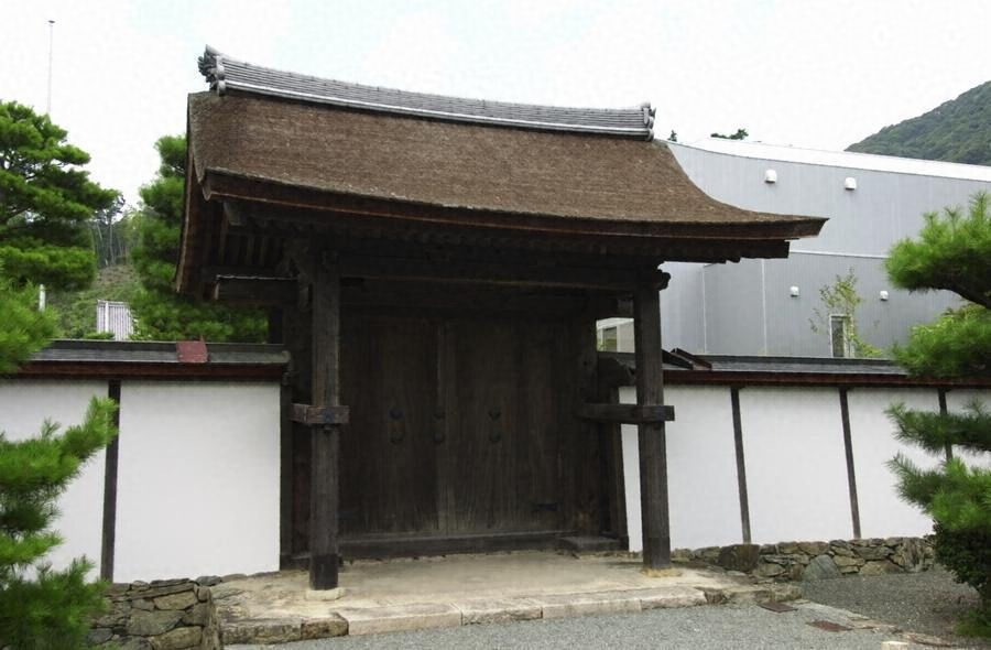 洞春寺山門 文化遺産オンライン