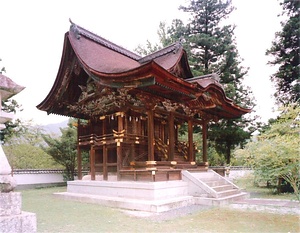 吉香神社 本殿