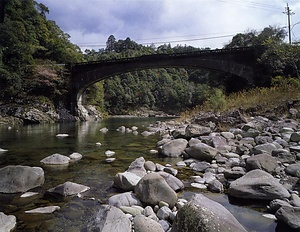 旧魚梁瀬森林鉄道施設 堀ヶ生橋 きゅうやなせしんりんてつどうしせつ ほりがをばし