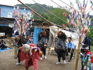 小浜長折の三匹獅子舞