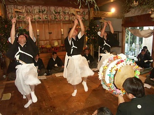 花園の御田舞 はなぞののおんだまい