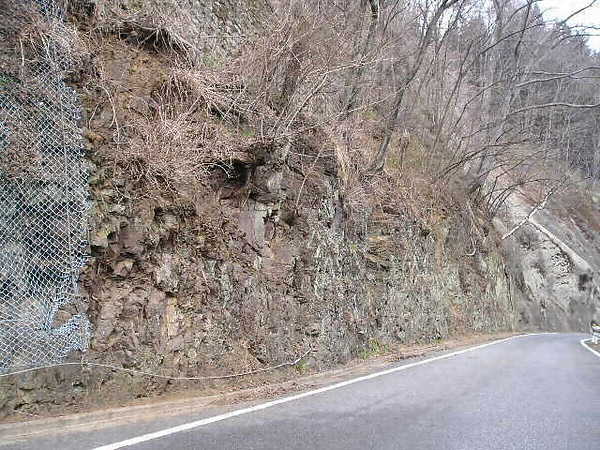 上野村亀甲石産地 文化遺産オンライン