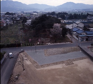 曽根遺跡群<br />
　平原遺跡<br />
　ワレ塚古墳<br />
　銭瓶塚古墳<br />
　狐塚古墳