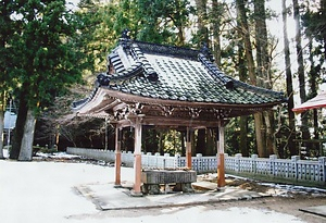 箸蔵寺手水舎