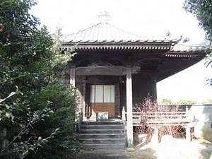 興山寺本堂