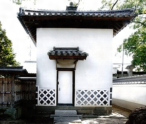 本山寺宝蔵