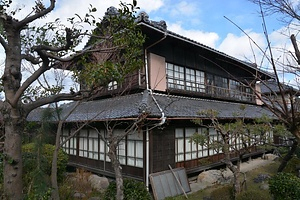 旧岡田医院主屋 きゅうおかだいいんしゅおく