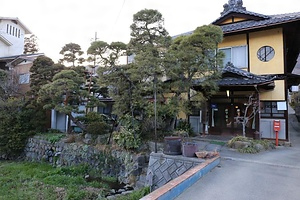 岩下温泉旅館旧館