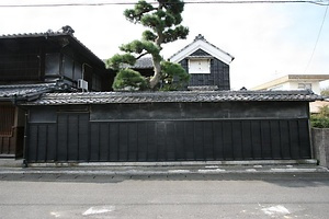旧堀田廣之家住宅板塀