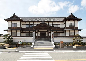 旧和歌山県会議事堂