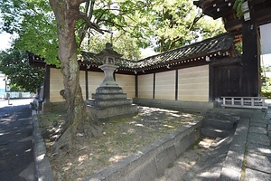 今宮神社東門南北築地塀