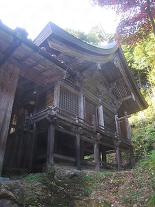 榊󠄀森神社本殿
