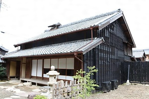 旧内田佐平二家住宅主屋 きゅううちださへいじけじゅうたくしゅおく