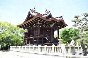 大浦神社本殿