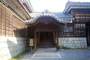松山城玄関