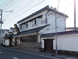 旧山田本店（ヤマカノ醸造）商蔵