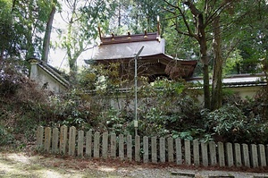 建水分神社摂社南木神社築地塀