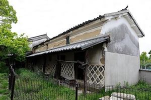旧八木家住宅米蔵