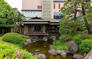 百年庭園の宿翠水（旧旅館田川離れ）企救