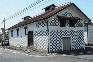 旧櫻井醸造(ヤマカノ醸造)醸造蔵