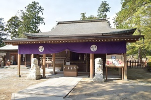 唐澤山神社拝殿