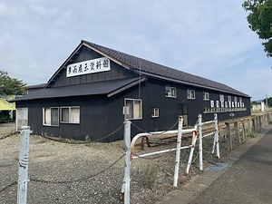 旧頸城鉄道機関庫（くびき野レールパーク車両展示資料館）