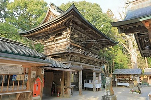 櫻井神社 楼門
