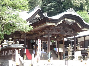 由加神社拝殿及び幣殿