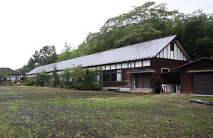 旧浅川小学校二号棟