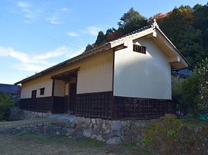 伊佐治家住宅長屋門